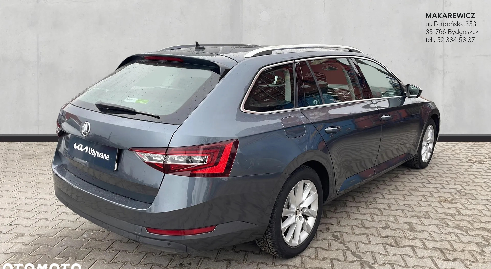 Skoda Superb cena 75900 przebieg: 185000, rok produkcji 2017 z Bydgoszcz małe 667